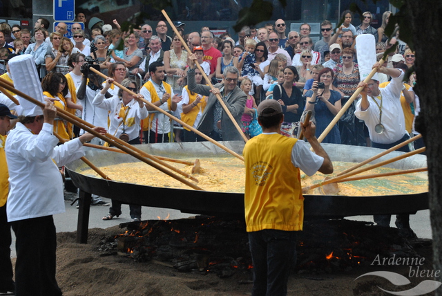 FEST - Omelette geante